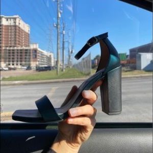 Women’s Black Heels